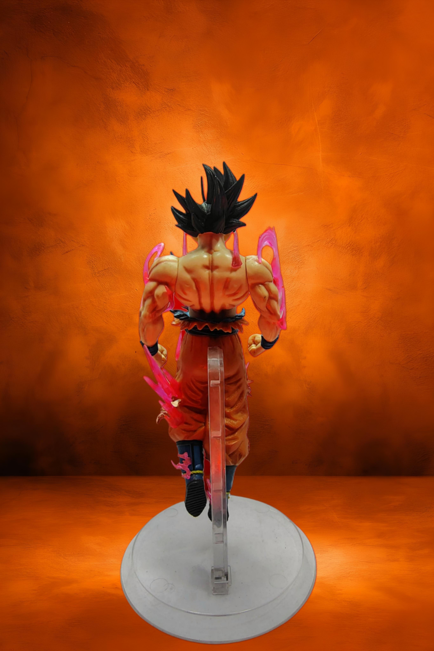 Son Goku Ultra Instinct Figure